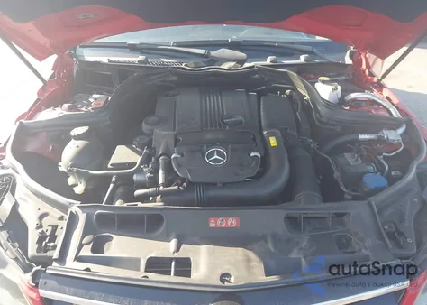 2014 Mercedes-Benz C 250 Sport из США, поврежденный, VIN WDDGF4HBXER315150